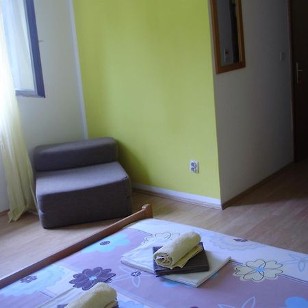 Villa Welcome Vrboska Kültér fotó