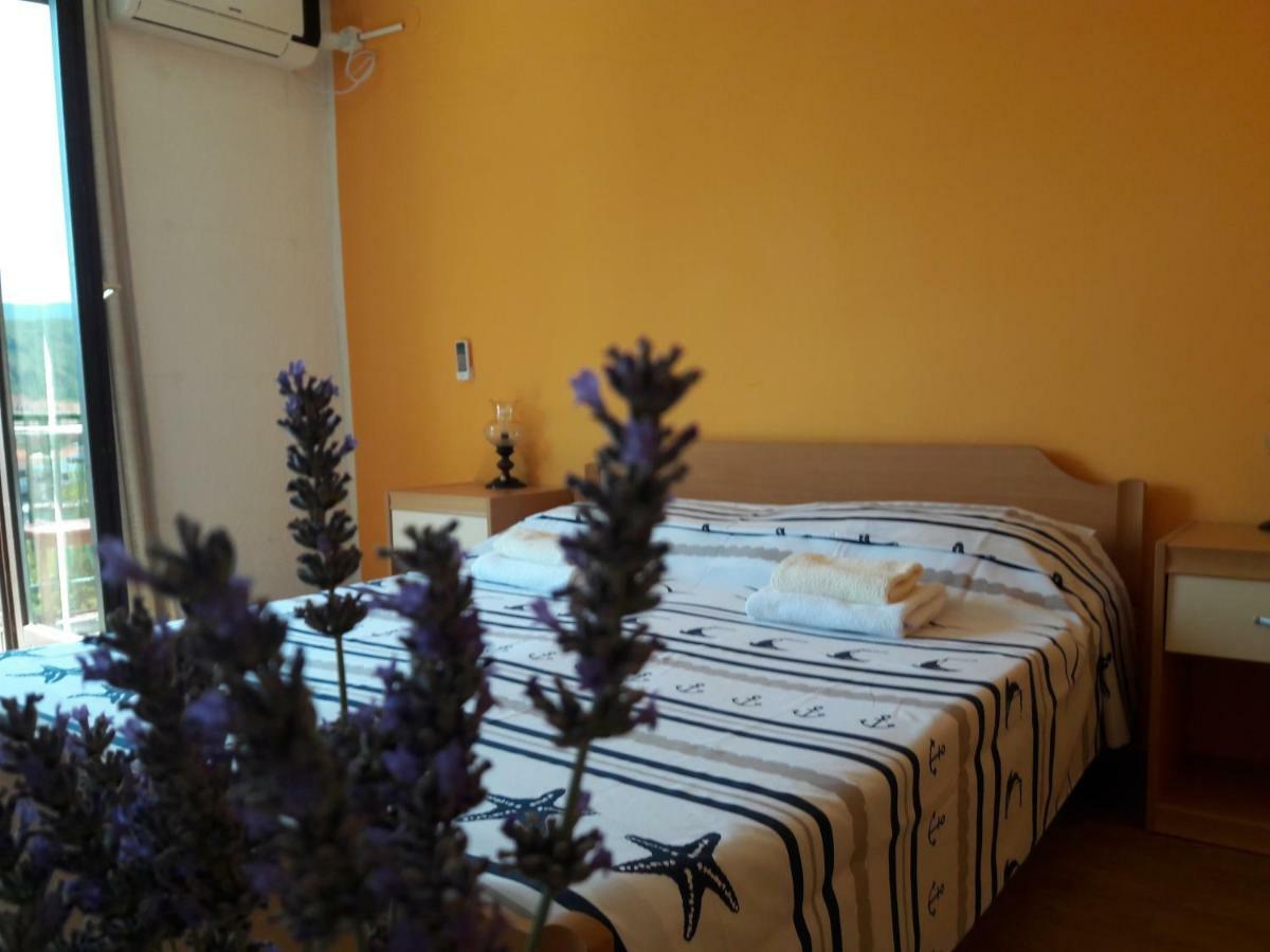 Villa Welcome Vrboska Kültér fotó